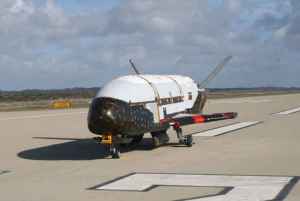   le top des concepts d’armes spatiales  X-37b-space-plane-runway